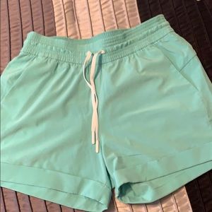 Lululemon Spring break away short